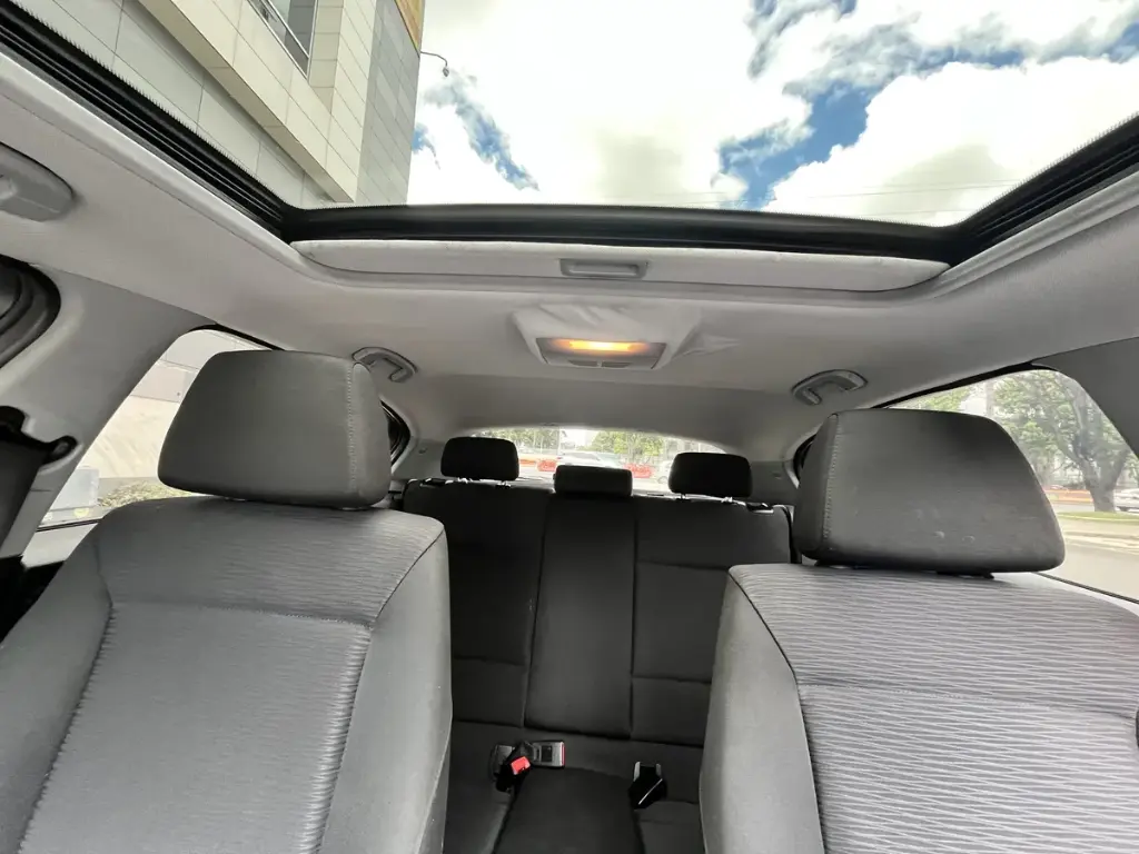 BMW Serie 1 120i E87 200913.webp