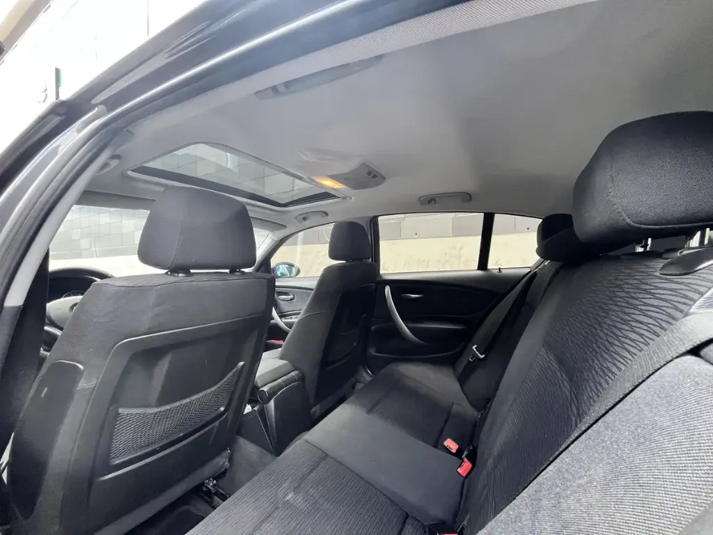 BMW Serie 1 120i E87 20099.webp