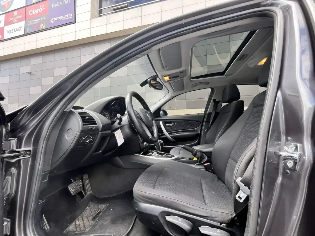 BMW Serie 1 120i E87 200911.webp