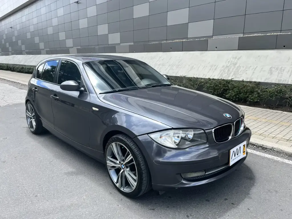 BMW Serie 1 120i E87 20094.webp