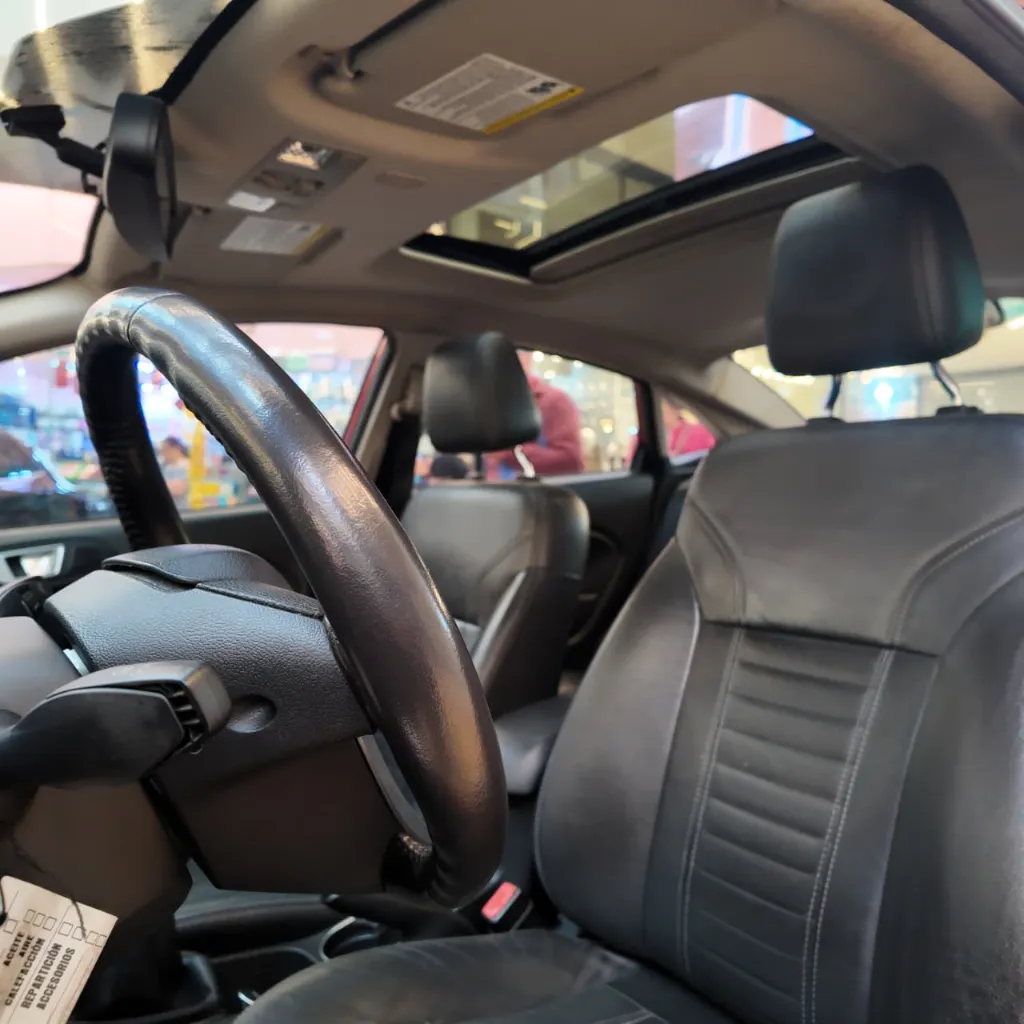 Ford Fiesta Titanium 2016.webp14.jpeg
