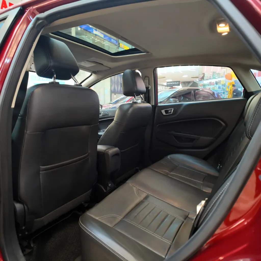 Ford Fiesta Titanium 2016.webp12.jpeg