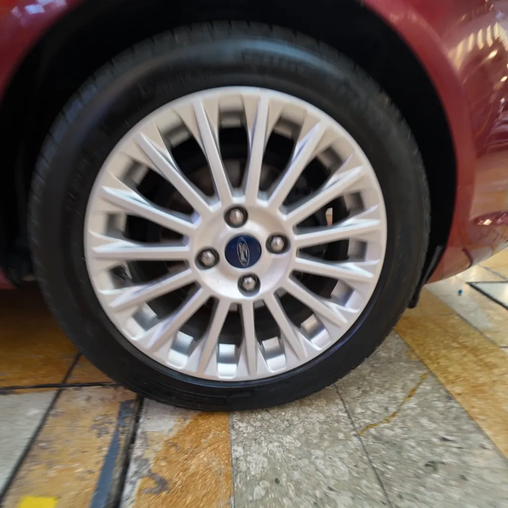 Ford Fiesta Titanium 2016.webp8.jpeg