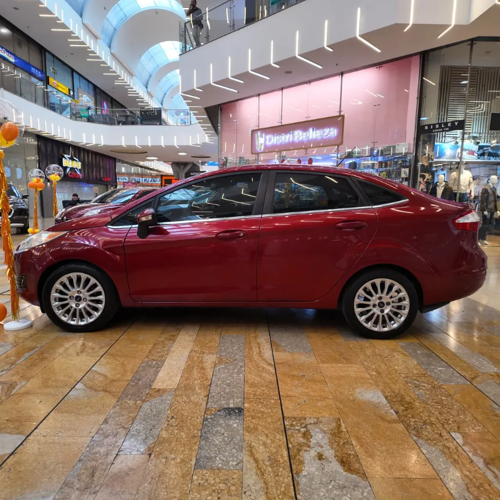 Ford Fiesta Titanium 2016.webp3.jpeg