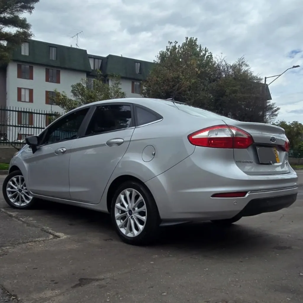 18.Ford Fiesta Titanium 2017.webp