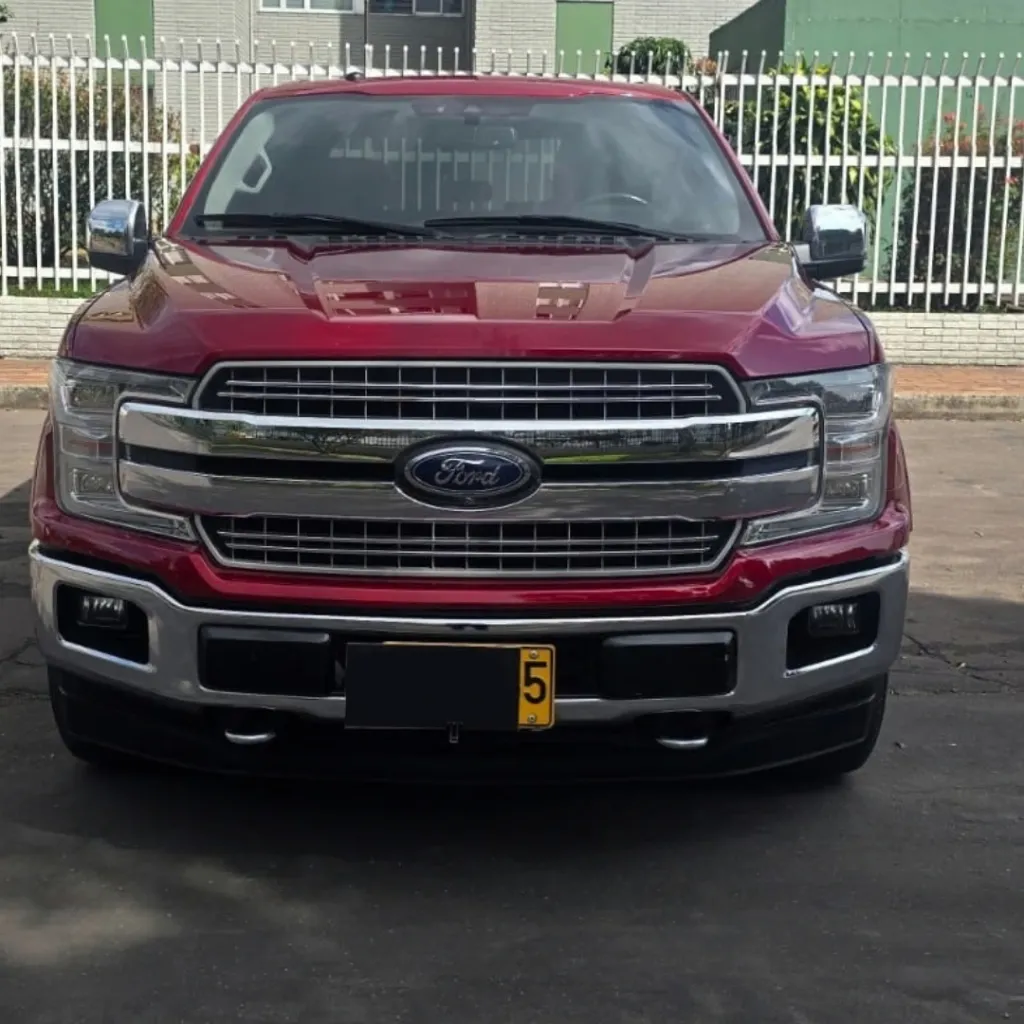 Ford New F-150 Lariat 4x4 2018.webp