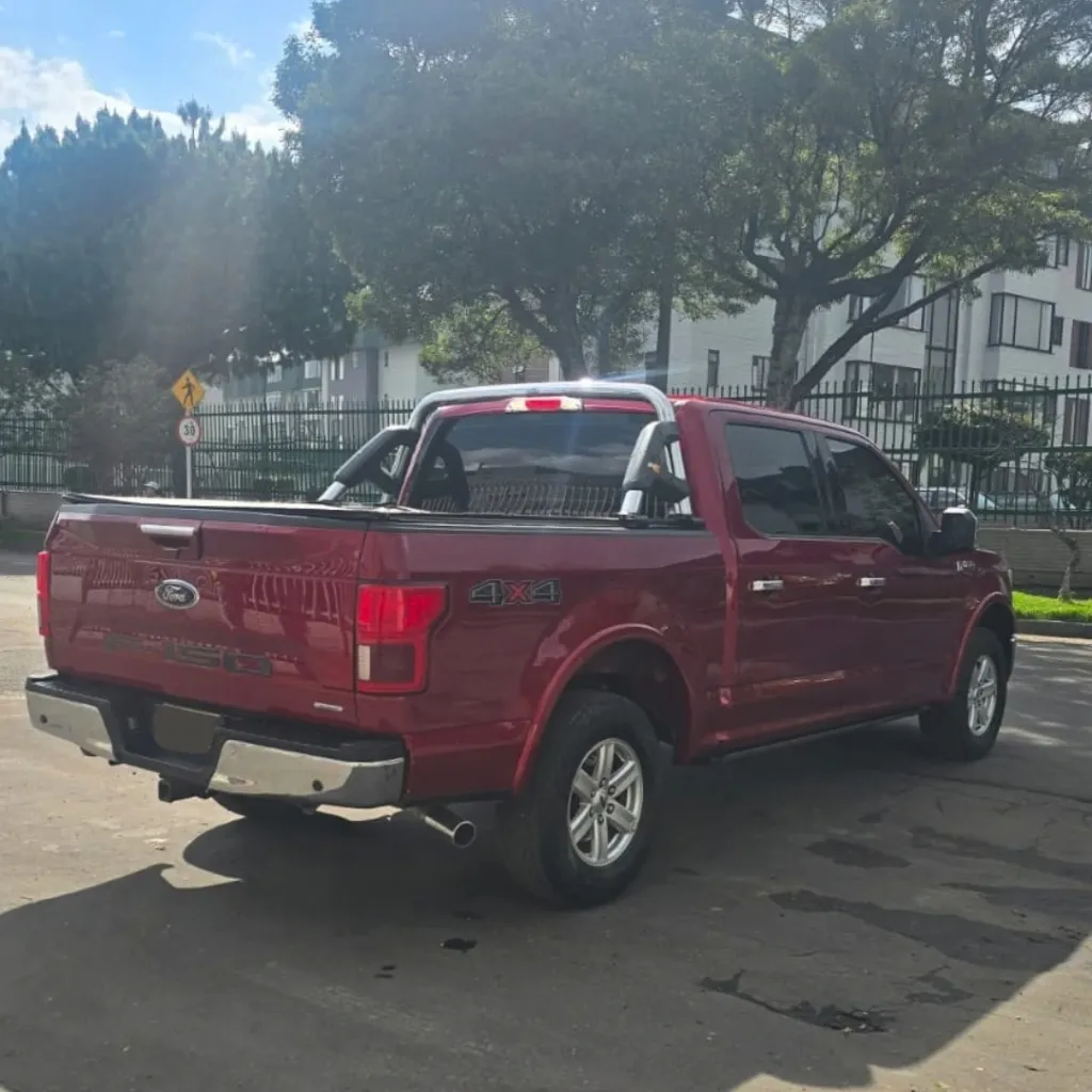 3.Ford New F-150 Lariat 4x4 2018.webp