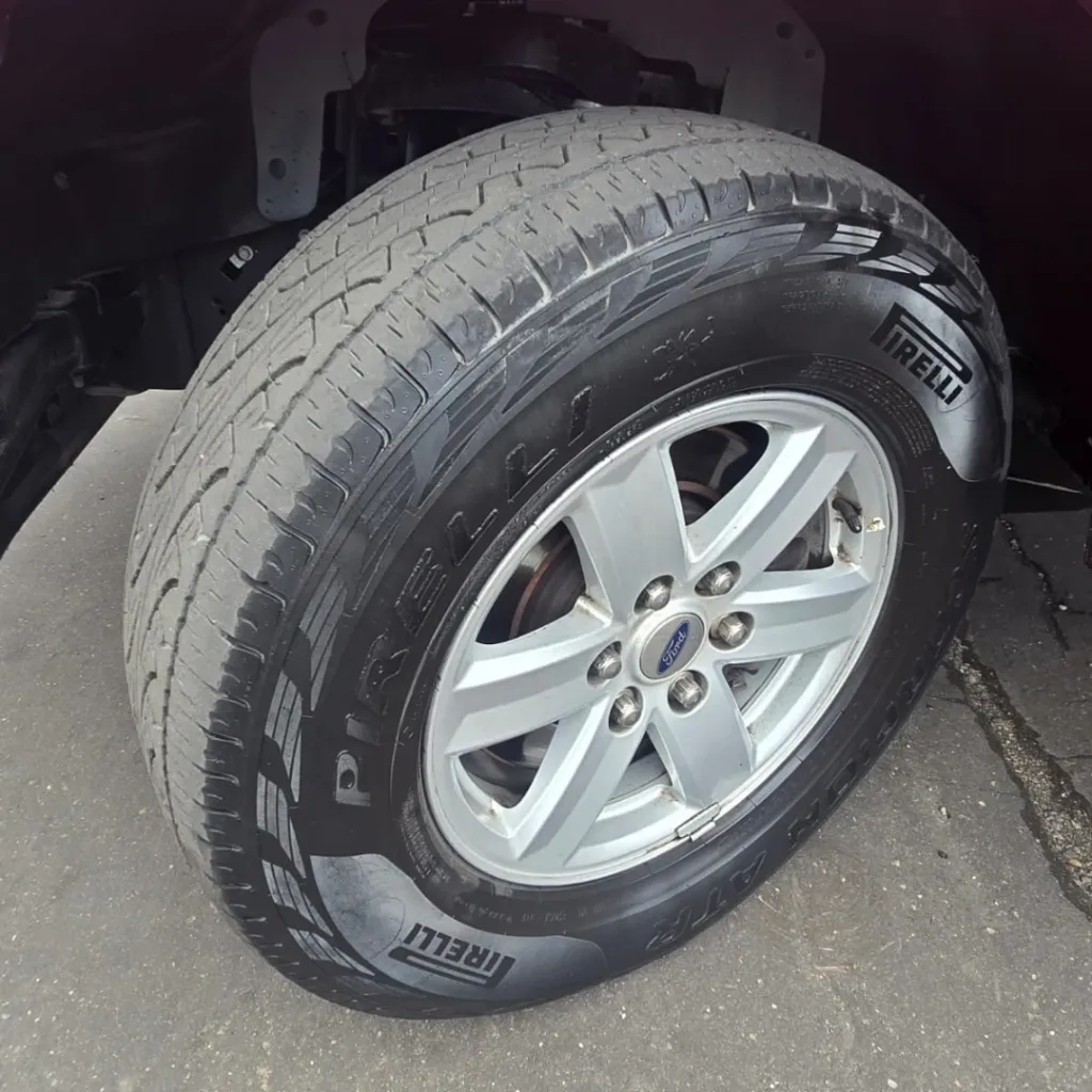 19.Ford New F-150 Lariat 4x4 2018.webp