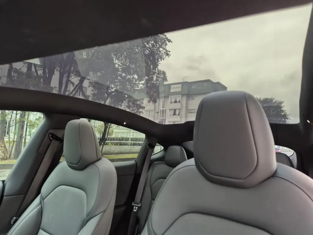 Tesla Modelo Y Long Range Awd 2026 9.webp