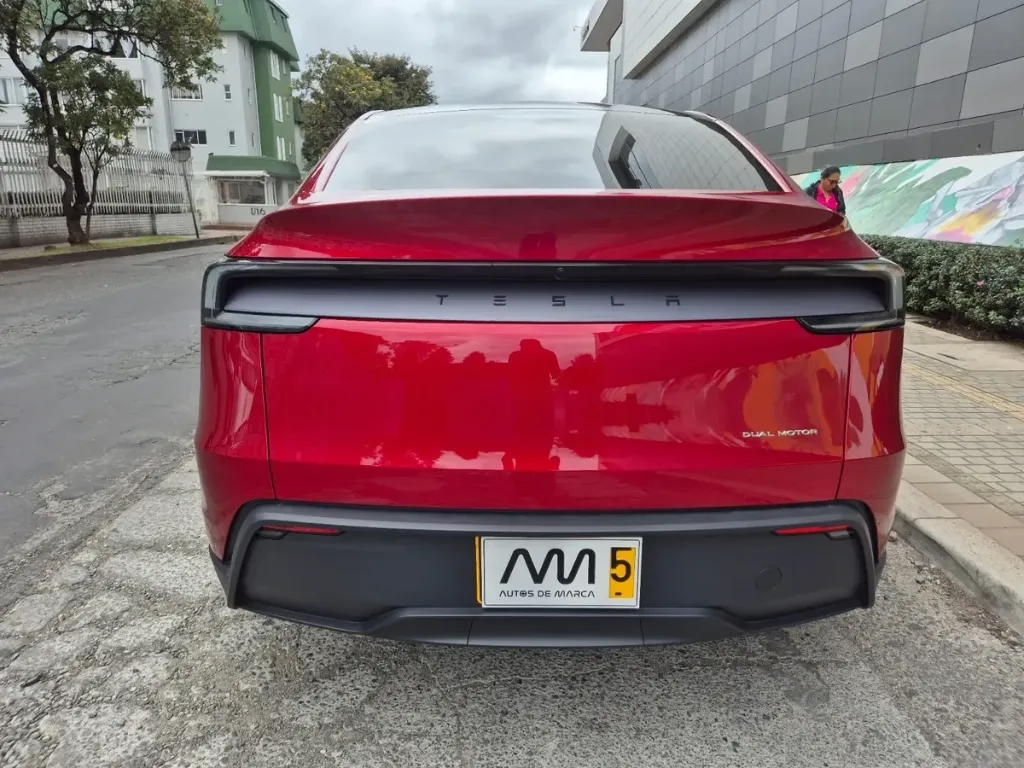 Tesla Modelo Y Long Range Awd 2026 5.webp