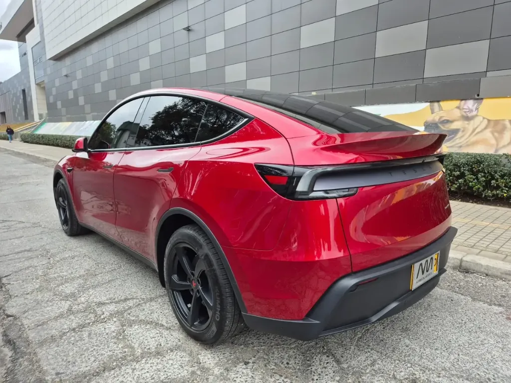 Tesla Modelo Y Long Range Awd 2026 3.webp