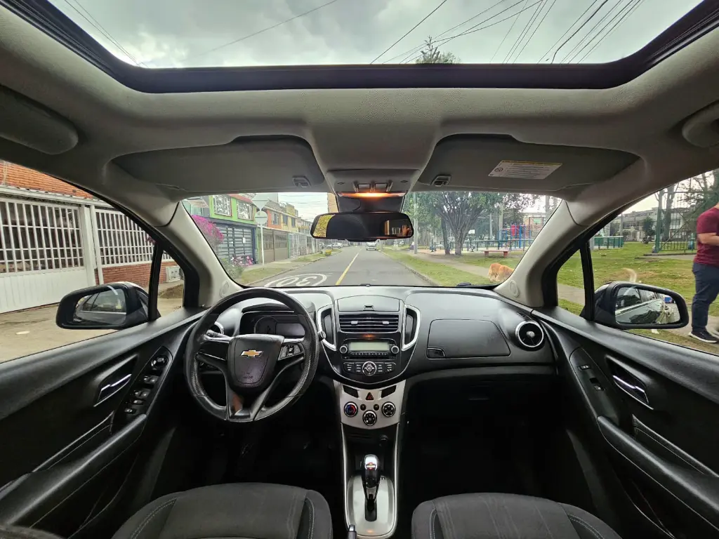 WhatsApp Image 2025-10-23 at 11.57.46 AM (3).webp