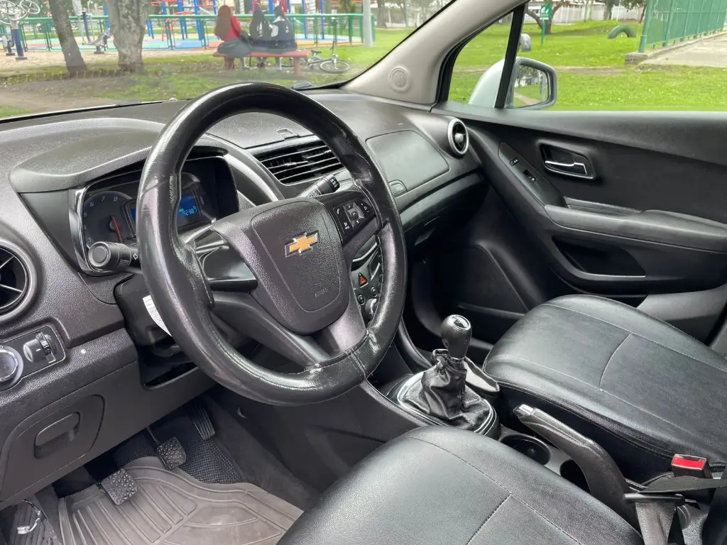 WhatsApp Image 2025-10-27 at 2.02.41 PM.webp