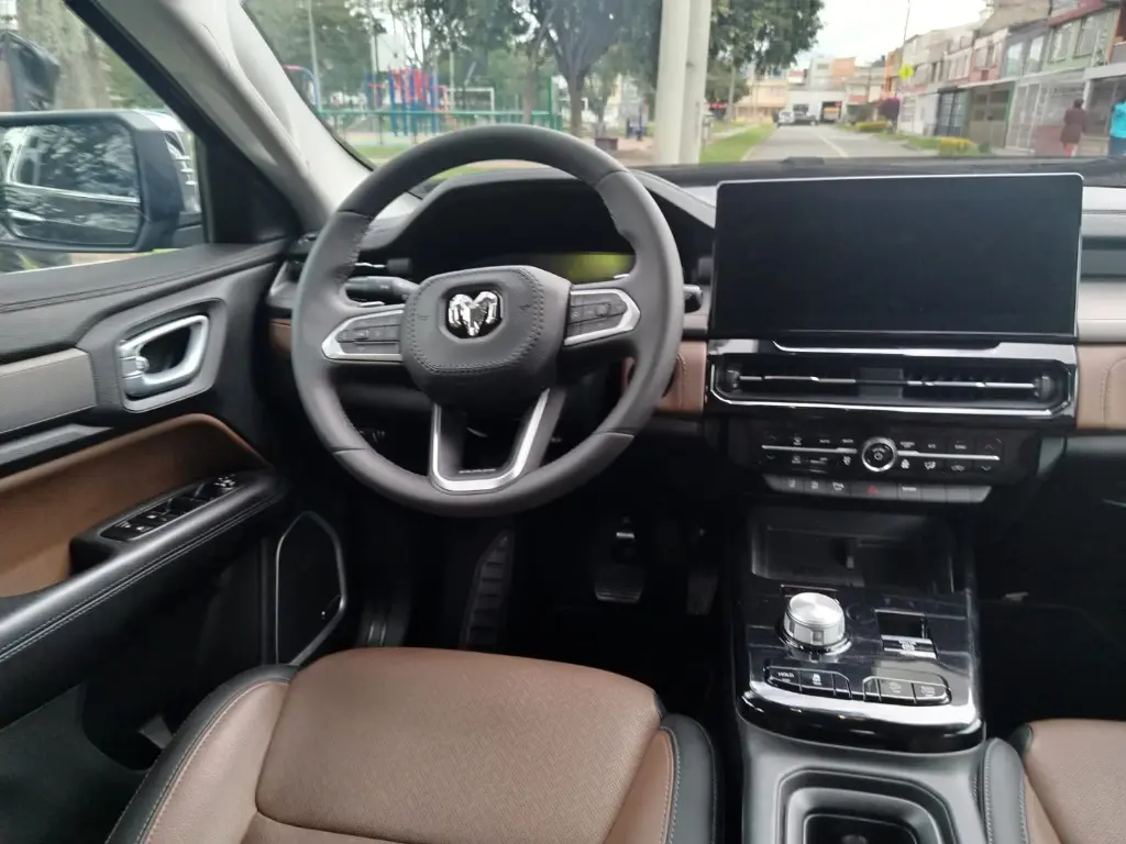 WhatsApp Image 2025-11-01 at 6.21.02 PM (3).webp