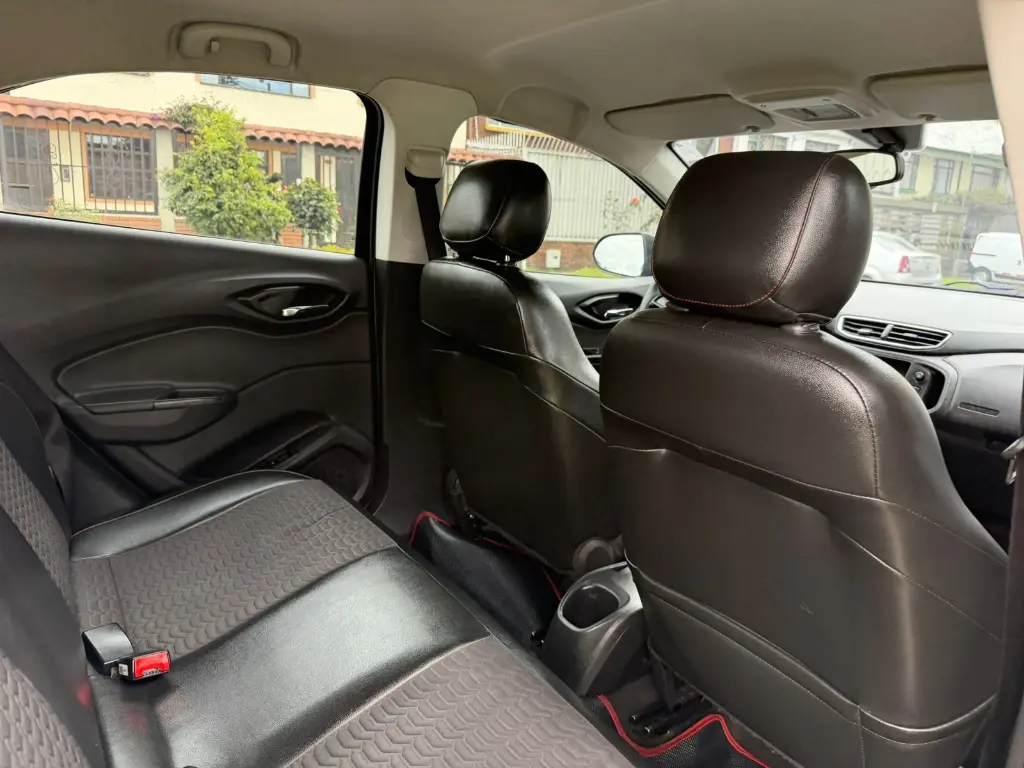 WhatsApp Image 2025-12-03 at 4.01.00 PM (5).webp