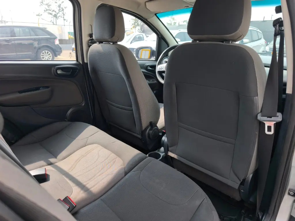 WhatsApp Image 2025-12-18 at 5.02.51 PM.webp