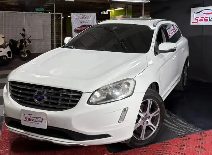 VOLVO XC60 4X2 2014