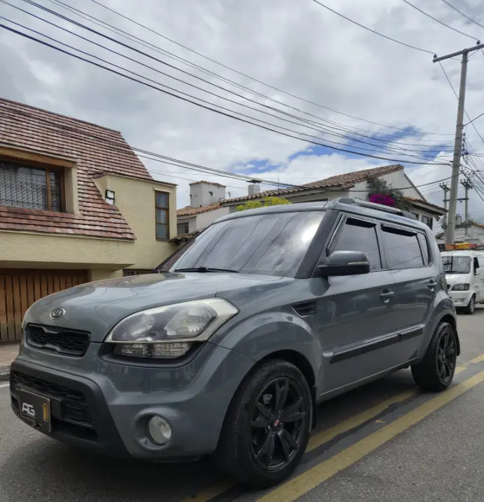 Kia Soul LX 2013