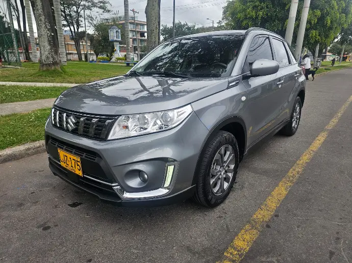 Suzuki	Vitara	2023 