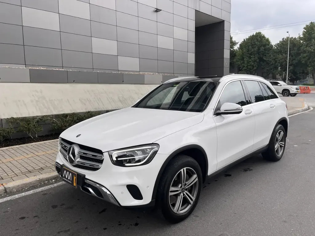 Mercedes-Benz Clase GLC  4matic	4x4 2021