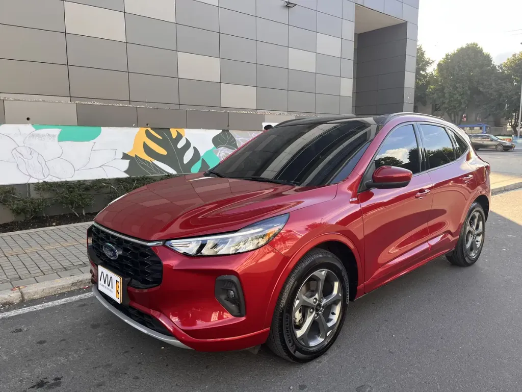 Ford Escape ST-Line Select AWD Híbrida 2023
