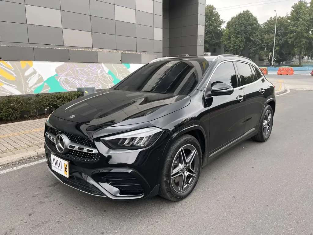 Mercedes-Benz GLA 35 AMG 4MATIC MHEV 2026