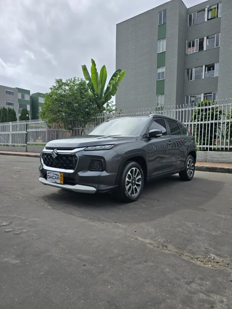 Suzuki Grand Vitara GLX Híbrida 4x4 AT 2025