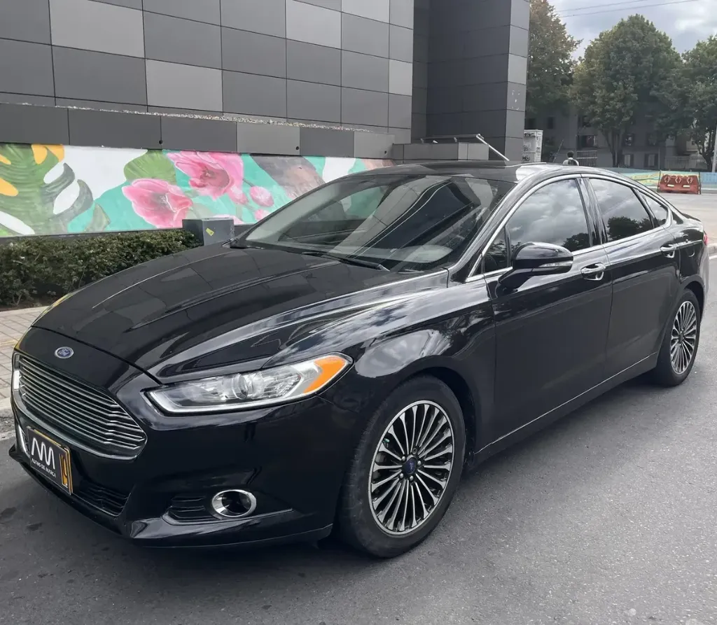 Ford	Fusion	Titanium	2015