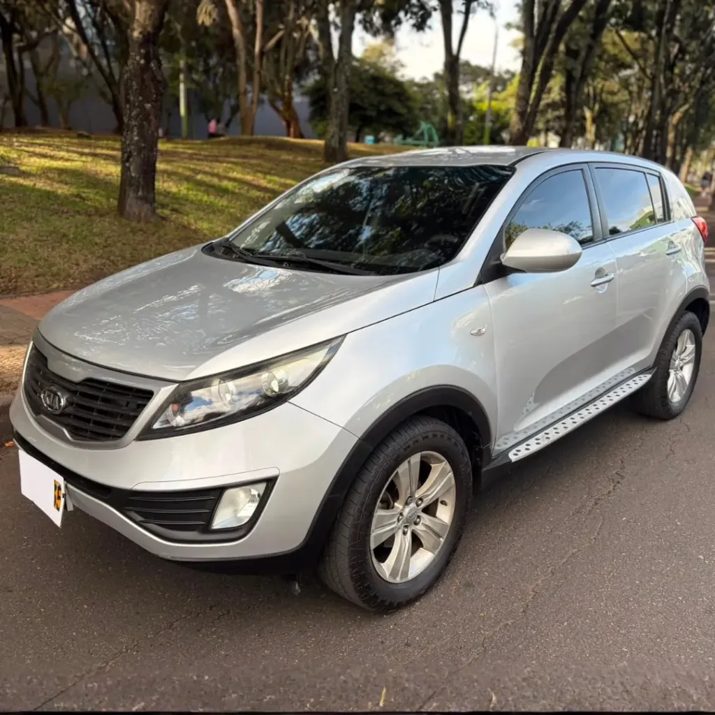 Kia New Sportage LX Revolution 4x2 2011