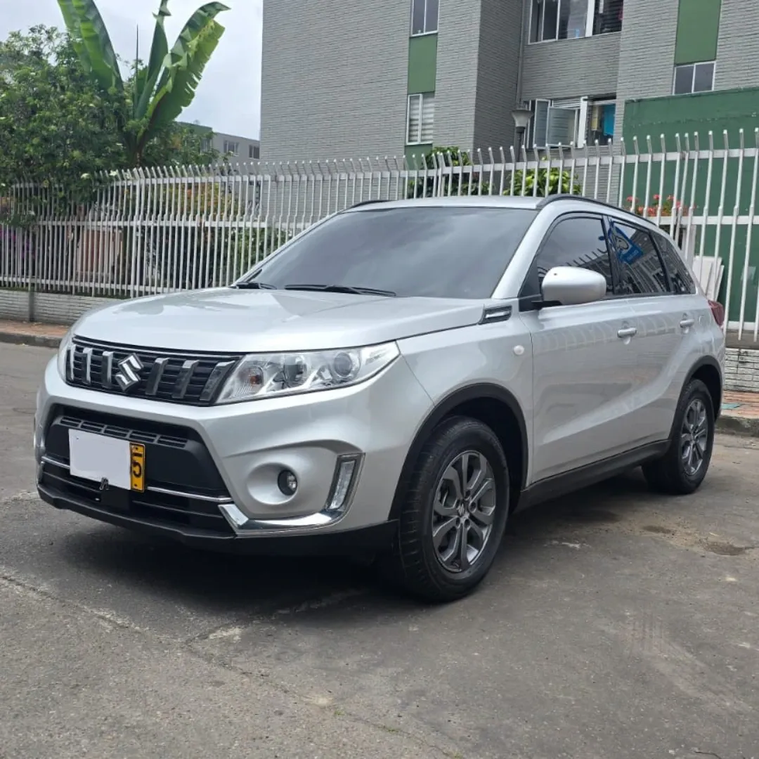 Suzuki	Vitara Live GL 2023
