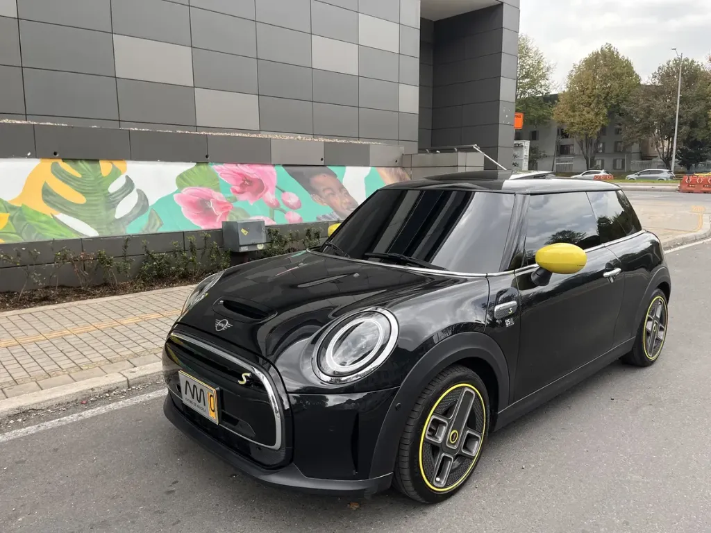 Mini Cooper Electrico 2023