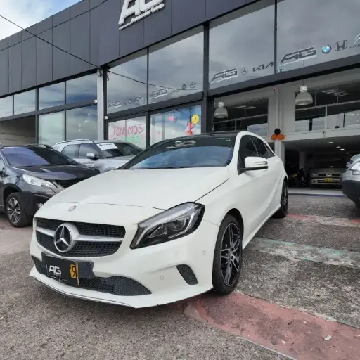 MERCEDES BENZ 	A200  2016