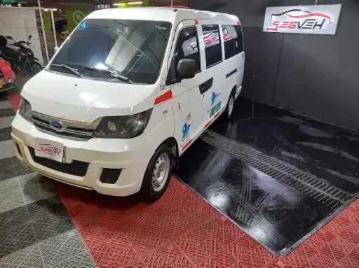 Karry	Vans	Pasajeros, MT, SQ, 4X2	2023